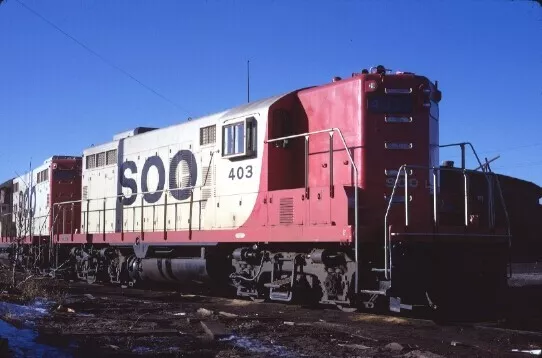 Soo 403 Gp-9 Marquette Mi (Soo Line) Original Slide 12-67 T20-3