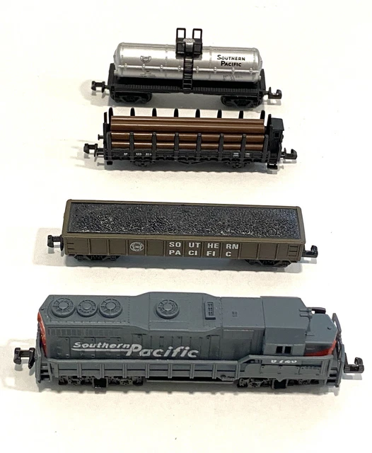 Southern Pacific Locomotive #9725 Mini Toy Train