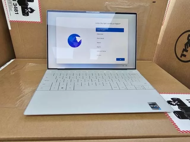 Dell XPS 9320 Plus 12. Gen i7-1260P 1TB SSD 16 GB RAM 13,4" OLED 3,5K Touch W11