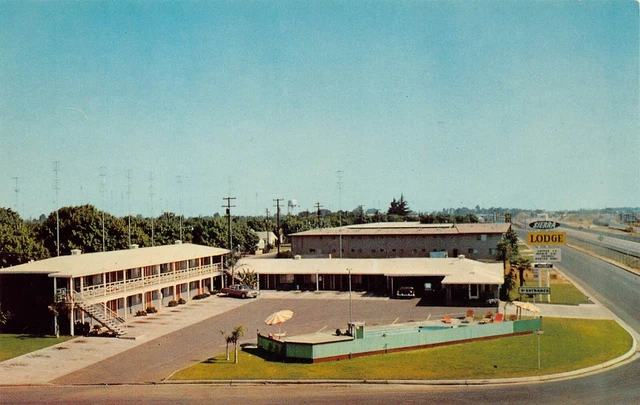 Merced CA California Roadside Motel Sierra Lodge Defunct 1960s Vtg Postcard L2