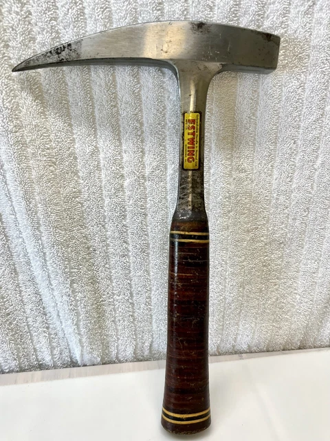Estwing Rock Pick - 22 oz Geological Hammer with Pointed Tip & Genuine Leather-