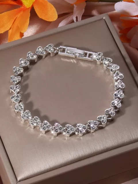 Braccialetti bracciale donna con strass decorato a cuore colore argento