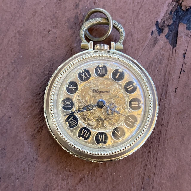 Collana con orologio vintage Hawthorne in oro con numeri romani - Italia