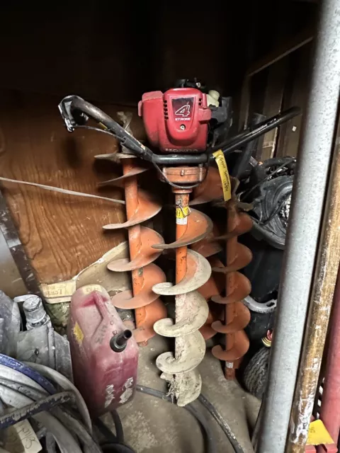 General M240H One Man Gas Power Post Hole Digger Honda Engine Auger NOT Included