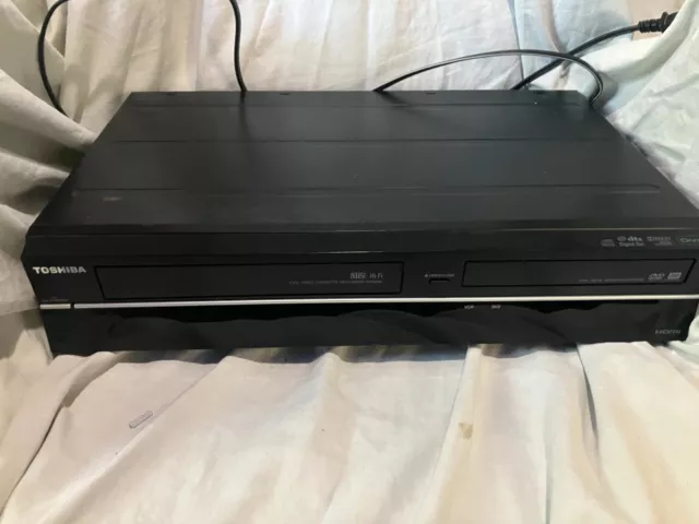 Toshiba DVR-620KU DVD Recorder / VCR Combo. DVD Player Works! Vhs Is Not Working