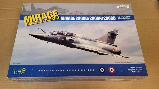 LP082 DORA WINGS 48032 Maquette 1/48 Avion militaire Republic P-43 A-1