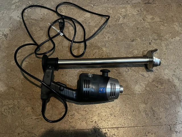 Waring Commercial WSB65 18" Big Stik Immersion Blender. Never Been Used.