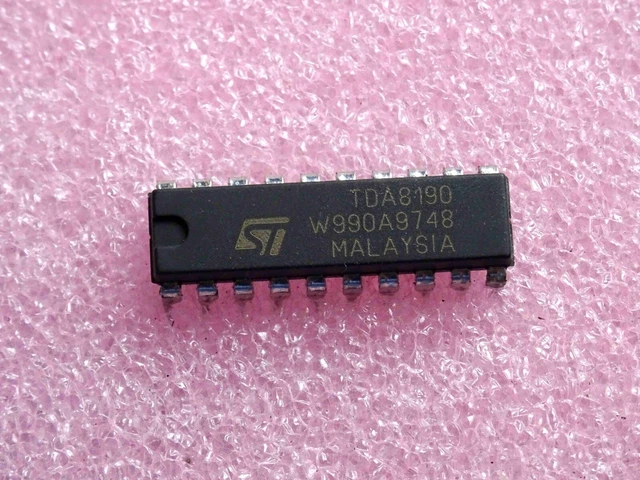 ic MACH 131 - 15JC / ci MACH131-15JC plcc de chez AMD, Neuf