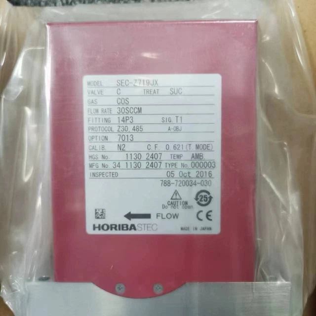 HORIBA STEC SEC-Z719JX Mass Flow Controller, GAS: COS 30SCCM FITTING:14P3