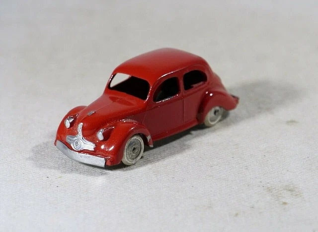 885W CIJ 3/5 France 1:43 Carrosserie Origine Repeint de Panhard Dyna