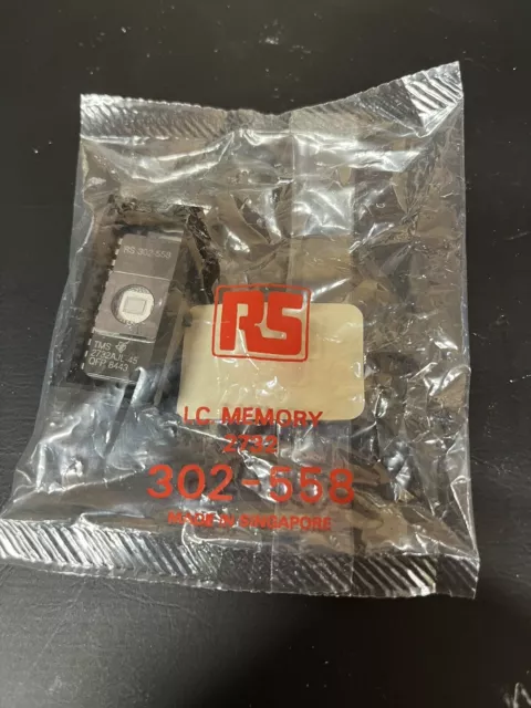 1 x NUOVO TEXAS TMS2732AJL-45 EPROM INUTILIZZATO ~ COMPONENTI RS #302-558