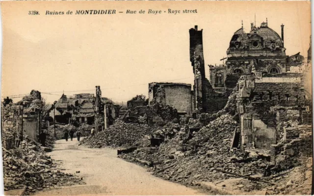CPA MONTDIDIER Ruines - Rue de Roye (1292165)