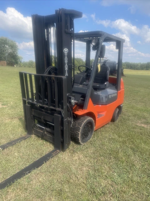 Toyota Forklift 7FGCU30 3 Stage Fork Positioner Side Shift 2004