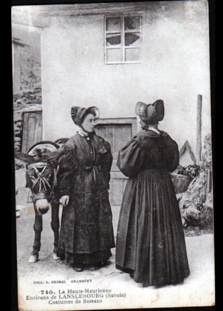 BESSANS / LANSLEBOURG (73) FEMMES costumées avec ANE en 1918