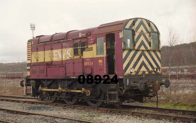 ORIGINAL 35MM BRITISH RAILWAY NEGATIVE OF 08924 AT TYNE YARD? COPYRIGHT ...
