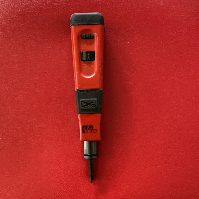 IDEAL PUNCHMASTER II Impact Punch Down Tool Includes 2 Blades 110 & 66