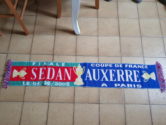 Écharpe AJ Auxerre - USBC Boulogne - 1/4 Finale Coupe De France 2005 - Vintage