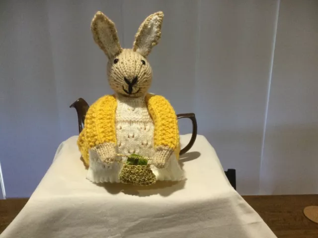 4 Cup Tea Pot Cosy Rabbit With Her Gold Mesh Tea Bag .Citrine Extra Thick