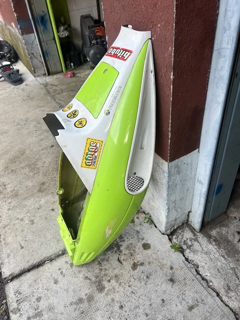 Carena Codone Posteriore Scooter Malaguti Phantom F-12 Carena Codone Posteriore Scooter Malaguti Phantom F-12