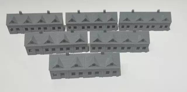 TT120 Gauge Scale Model Railway Layout  4 Terrace Houses Half Split Diaorama