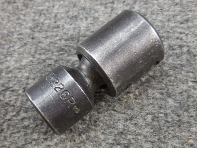 MAC Tools VUP226R Impact Universal 11/16 in. Socket 1/2" Drive 6 Point USA SAE 3