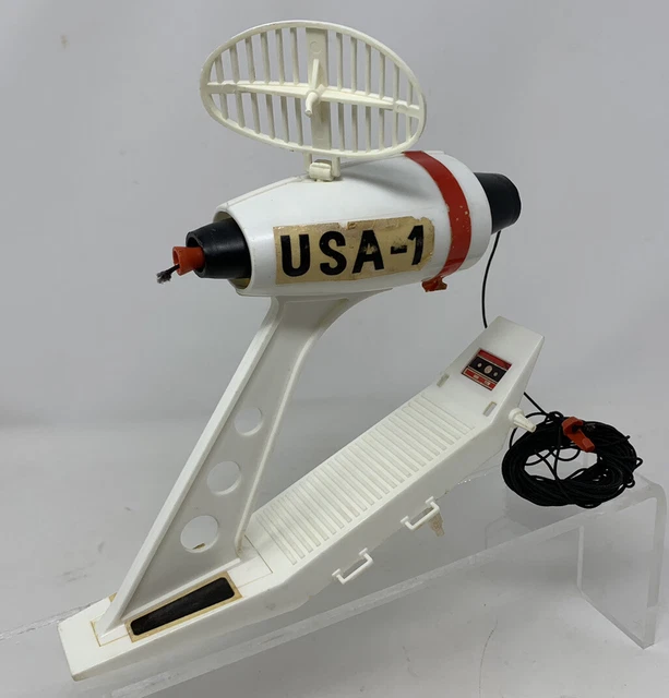 Vintage 1966 Mattel Major Matt Mason USA-1 Reconojet Pak