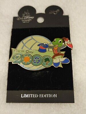 Walt Disney World Jiminy Cricket Earth Day 2000 Lapel Pin Limited Edition