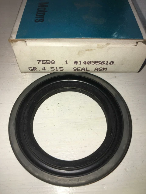 NOS 1981-1986 Chevy,GMC K1,K2 208 Transfer Case Seal # 14095610 -  B7-47