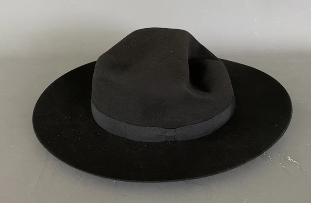 Cappello Da Sacerdote Nuovo  Sottomarca Barbisio Tg 6. 1/2