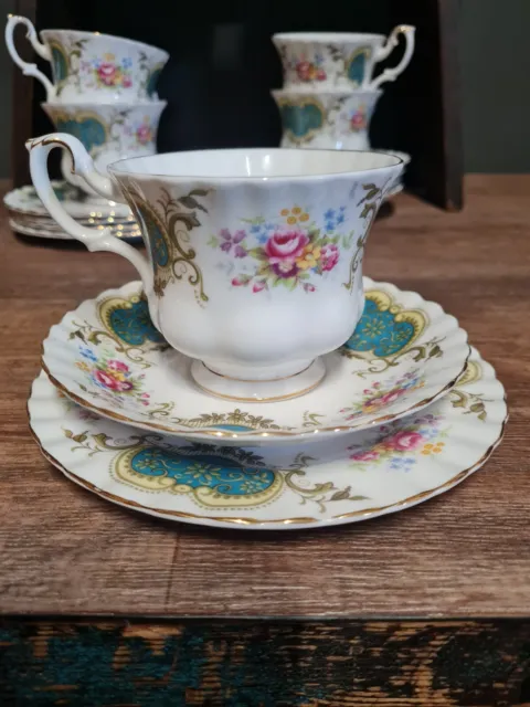 Stunning Royal Albert Berkley Design Tea Set With Cake Plate, Milk Jug & Sugar 2