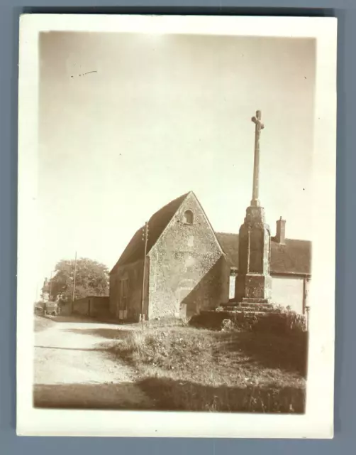 France, Ferrières en Gâtinais (Loiret), Croix de St Appoline  Vintage silver pri