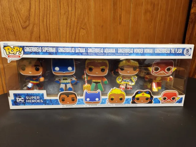 Funko pop! DC Super Heroes Gingerbread Walmart Exclusive 5 Pack