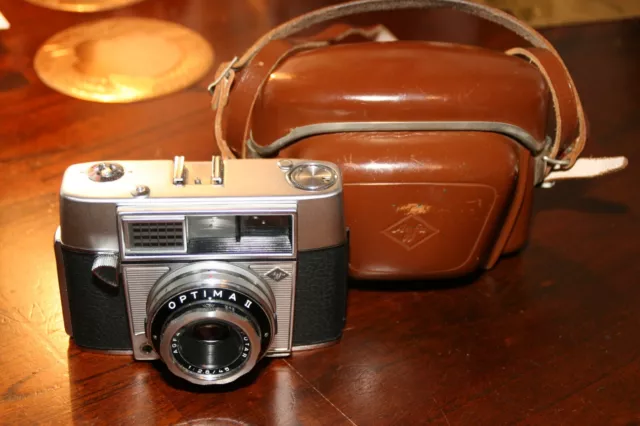 Vintage Foto-Apparat Agfa Optima Ii, Color Apotar 1:2,8/45,Mit Ledertasche Braun