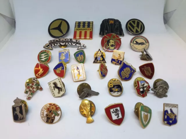 Broche de Metal Pintadas Escudos Pasadores Insignia Vintage