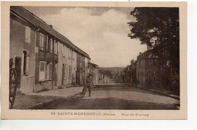 SAINTE MENEHOULD - Marne - CPA 51 - la rue de Florion 7 - bidasse à vélo