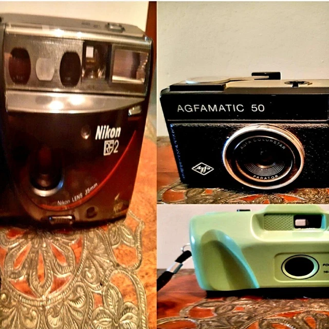  3 macchine fotografiche vintage Agfamatic 50  35mm/Nikon RF2 Lens 35mm/VC-103