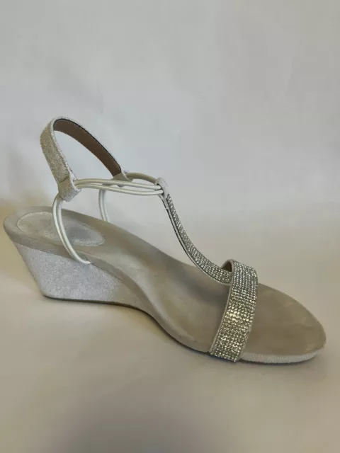 Style & Co. Womens Mulan T-Strap Strappy Wedge Sandals White Silver Sparkly Sz 8