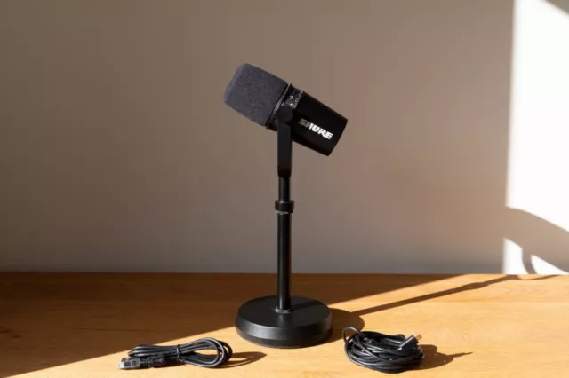 Shure MV7 XLR/USB microphone and desktop stand