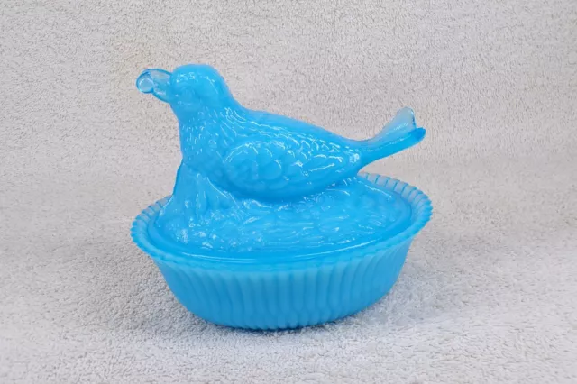 Rare Degenhart Bird on Nest with Berry in Opaque Blue Milk Glass