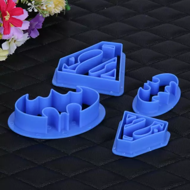 4 pcs Super Hero Batman Superman Cookie Cutters Sugarcraft Cake Decoration