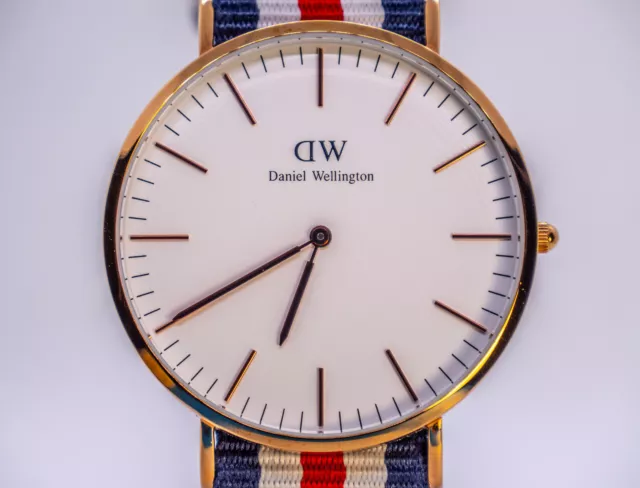 Daniel Wellington Classic Cambridge B40R3 - NOS Watch year 2018 40mm 3 ATM 2