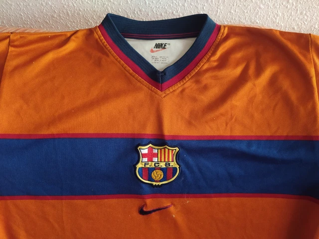Basketball Trikot Team Catalunya Gr. XL (Gebraucht) in Muttenz für CHF