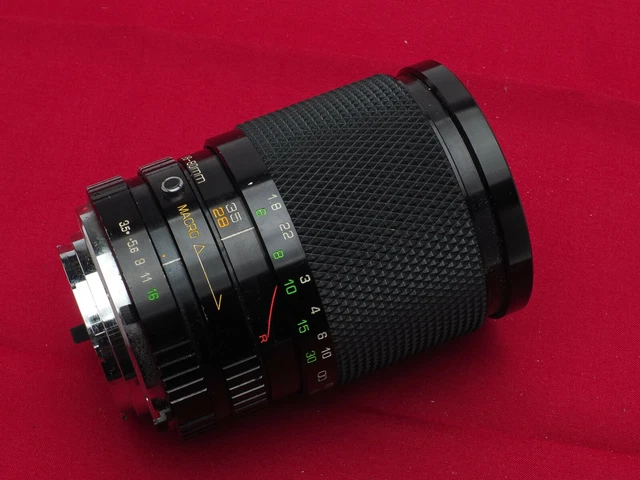 Soligor 28-80mm F3.5-4.5 Minolta MD macro zoom really good shape all around