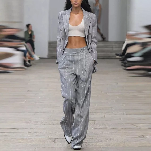 Tailleur Femme Veste Et Pantalon Gris Rayé - Marque Mexx - Taille 42