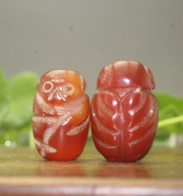 2pc tibetan Fortuna/Cicada shape bead agate amulet antique pendant L043