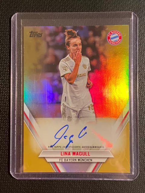 Topps FC Bayern Team Set 2022-23 Lina Magull Auto /15 gold Women