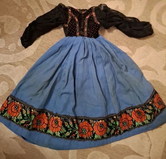 POUPÉE PERSONNAGE COLLECTION costume MABEL Lorraine tradition folklore