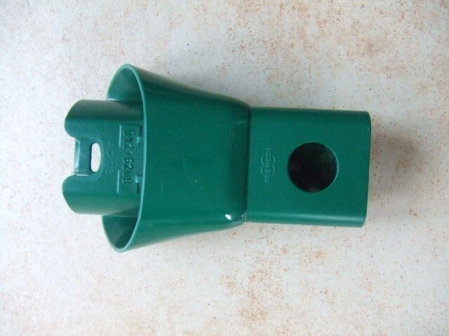 Adapter AD13 Für Vorwerk Kobold - Verbindung Oval Auf Wappenanschluss