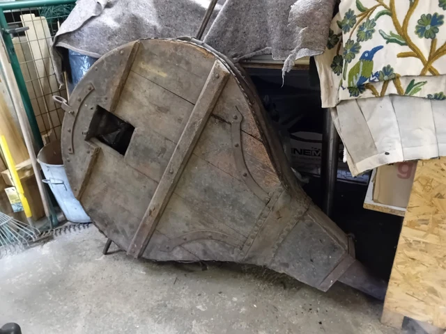 Soufflet De Forge Ancien - Très Bon état - Poignée Cuir, Bois - Dimensions 120x80x80 Cm