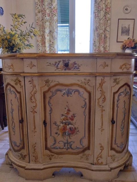 Mobile stile veneziano dipinta a mano